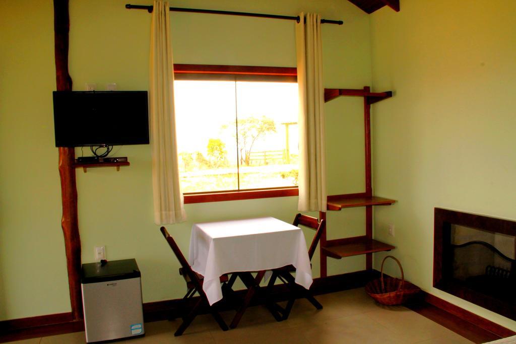 Pousada Gaya Carrancas Habitación foto